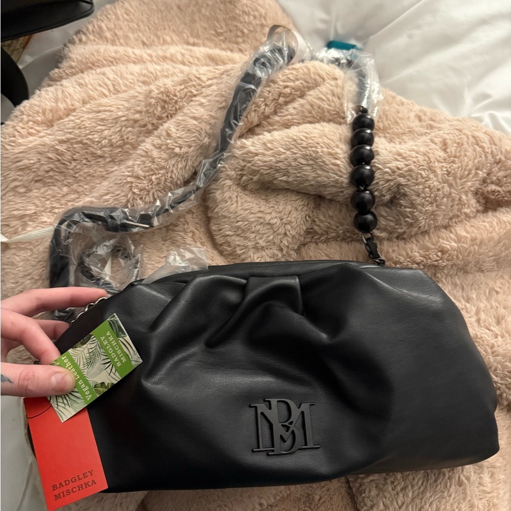 Badgley Mischka Black Shoulder Bag
